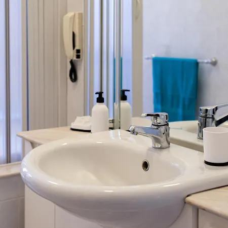 Aigua De Mar Bed & Breakfast