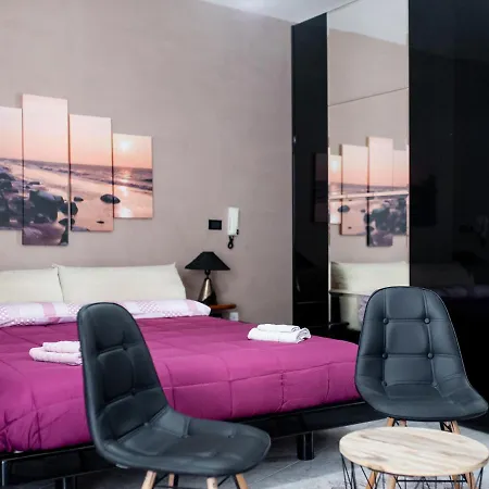 לינה וארוחת בוקר Aigua De Mar 3*